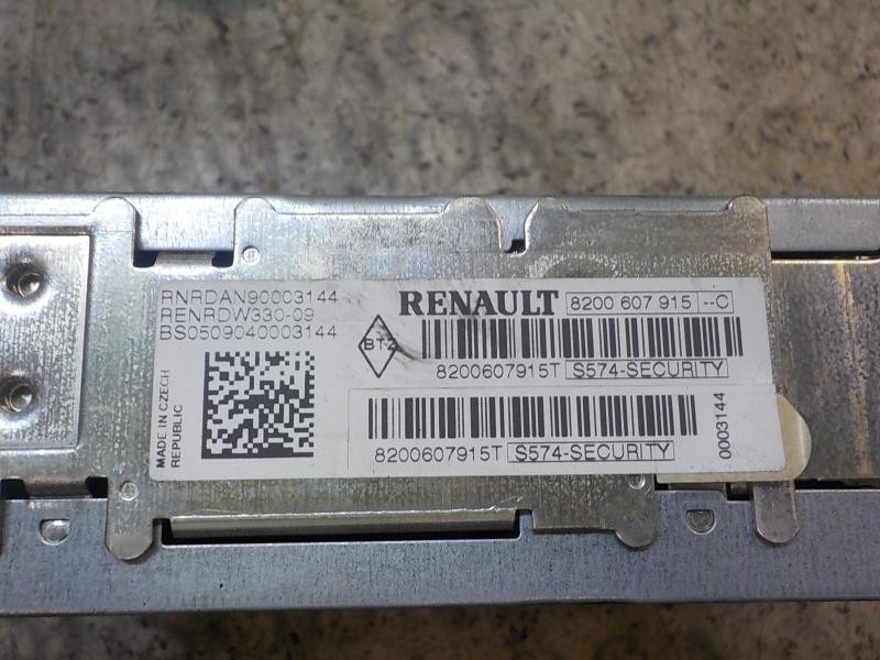 Recambio de sistema audio / radio cd para renault clio iii 1.5 dci diesel referencia OEM IAM   