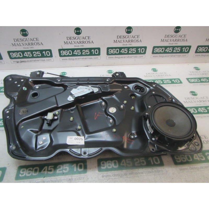 Recambio de elevalunas delantero izquierdo para volkswagen passat variant (3c5) 2.0 tdi referencia OEM IAM 3C2837461L 3C837755K 