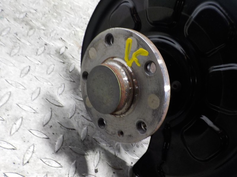 Recambio de puente trasero para volkswagen caddy furgón/kombi 2.0 tdi referencia OEM IAM 2K5501101E  