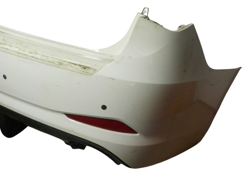 Recambio de paragolpes trasero para hyundai i40 1.7 crdi cat referencia OEM IAM 866403Z300  