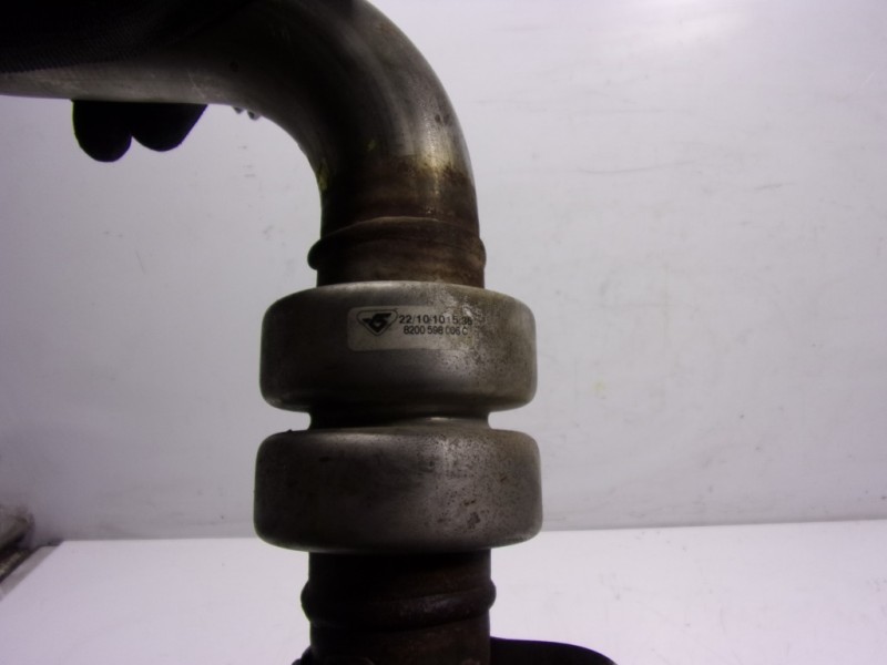 Recambio de tubo intercooler para dacia duster ambiance 4x2 referencia OEM IAM 8200598006 8200598006C 