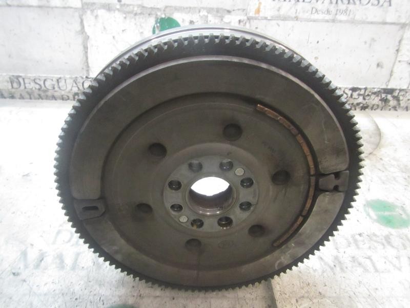 Recambio de volante motor para bmw serie 3 berlina (e46) 1.9 cat referencia OEM IAM 21207508409  