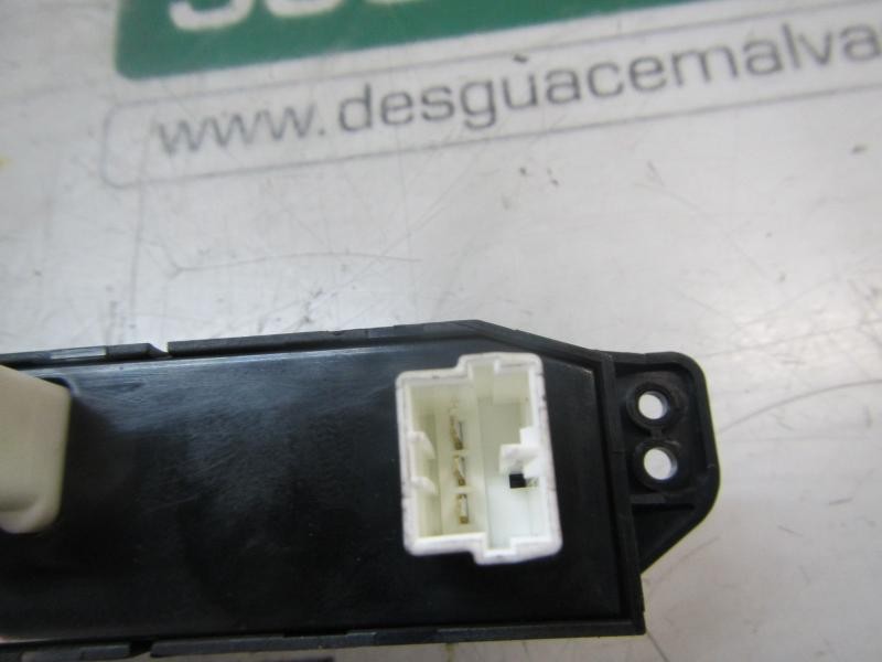 Recambio de warning para kia pro_cee´d 1.6 crdi cat referencia OEM IAM 937001H015EQ 937001H010 