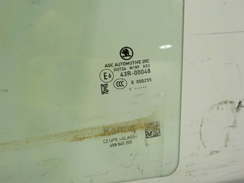 Recambio de cristal puerta trasero izquierdo para skoda kamiq (nw4) 1.0 tsi referencia OEM IAM 658845205  