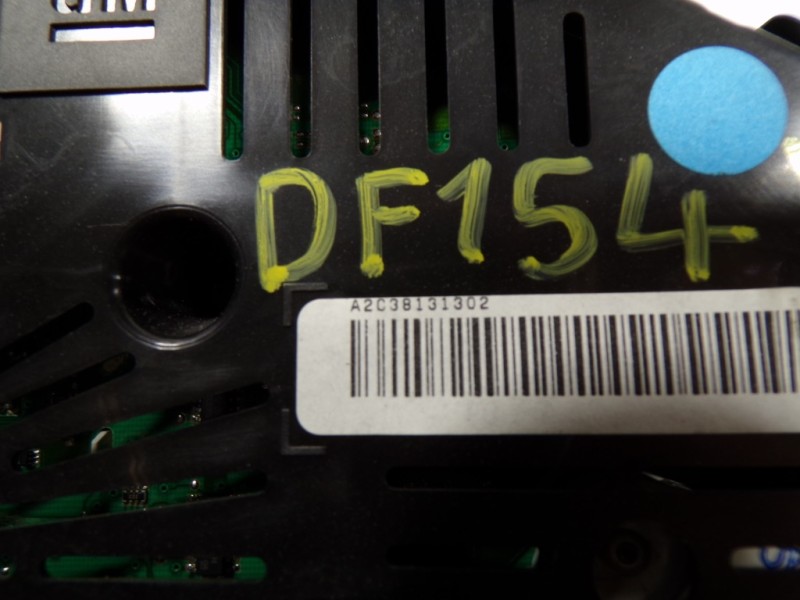 Recambio de cuadro instrumentos para opel insignia berlina 2.0 cdti cat referencia OEM IAM 22936898 22936898 A2C38131302