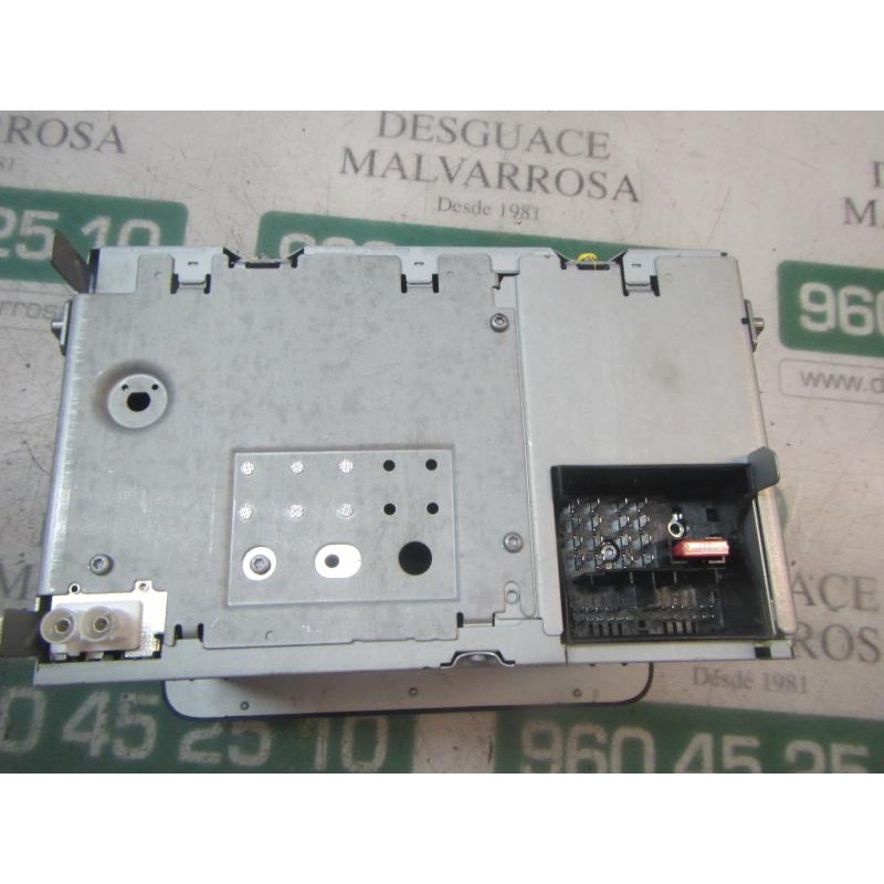 Recambio de sistema audio / radio cd para volkswagen passat variant (3c5) 2.0 tdi referencia OEM IAM 1K0057187AX 1K0035186AA 