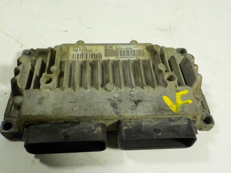 Recambio de centralita motor uce para peugeot 308 1.6 16v referencia OEM IAM  9661983980 