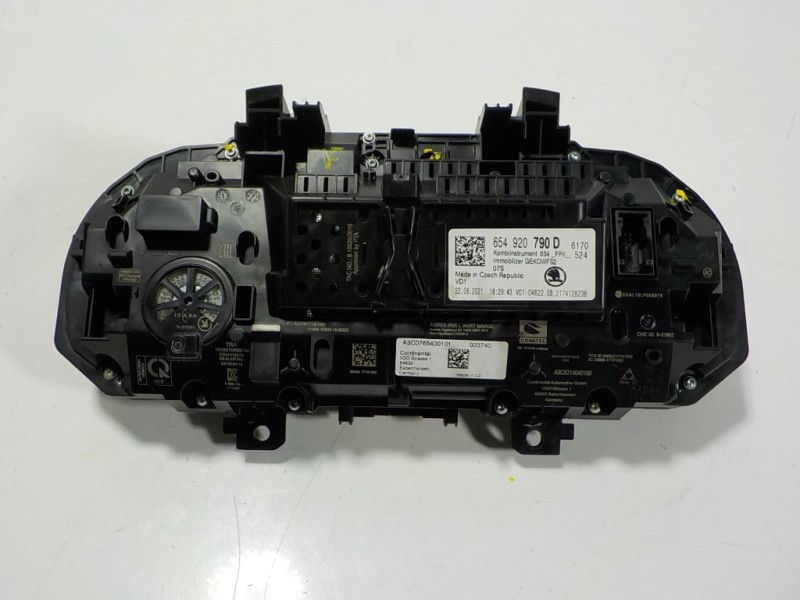Recambio de cuadro instrumentos para skoda kamiq (nw4) 1.0 tsi referencia OEM IAM 654920790D 654920790D 