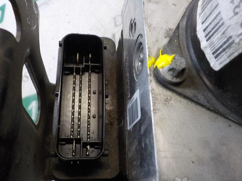 Recambio de abs para opel insignia berlina edition referencia OEM IAM 13321113 13313805 