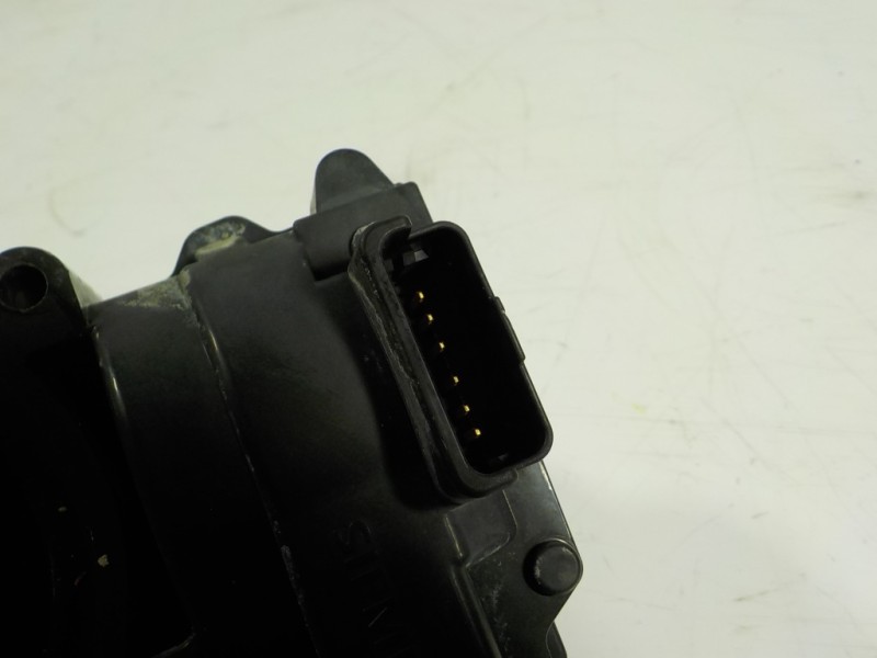 Recambio de caja mariposa para peugeot 308 1.6 16v referencia OEM IAM  757669780 