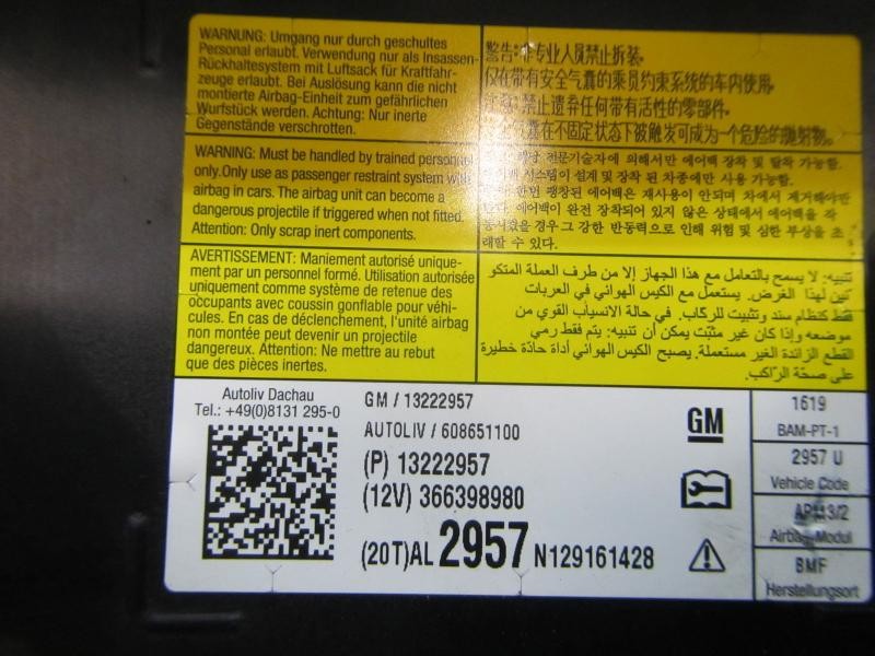 Recambio de airbag delantero derecho para opel insignia berlina edition referencia OEM IAM 13222957 13222957 608651100