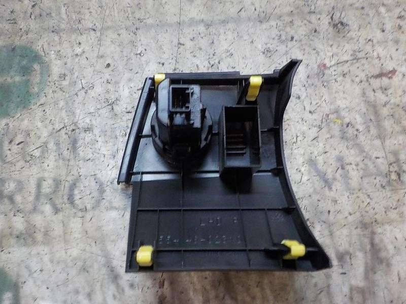 Recambio de conmutador de arranque para toyota auris hybrid business referencia OEM IAM 8961102112  