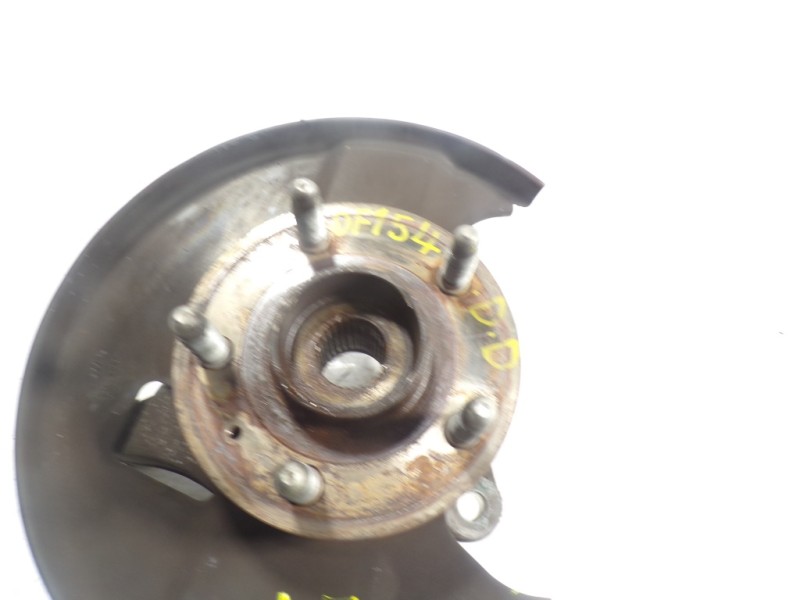 Recambio de mangueta delantera derecha para opel insignia berlina 2.0 cdti cat referencia OEM IAM 13219081  