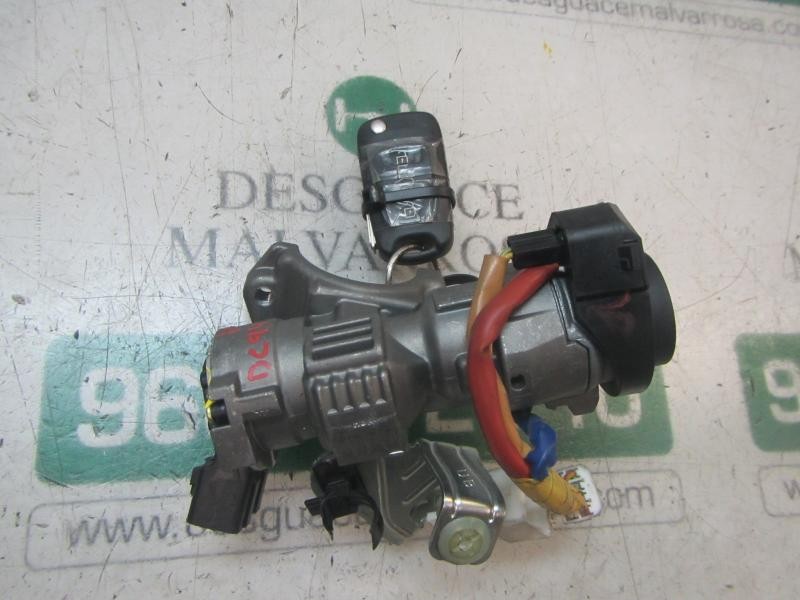 Recambio de antirrobo para kia rio drive referencia OEM IAM 819001WD00  