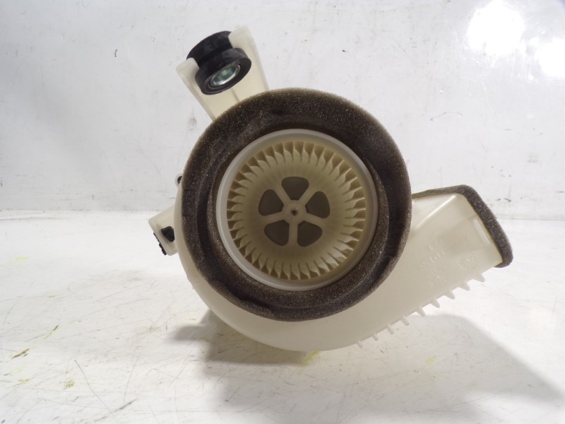 Recambio de modulo electronico para toyota auris 1.8 16v cat (híbrido) referencia OEM IAM G923012010 G923012010 1173005164