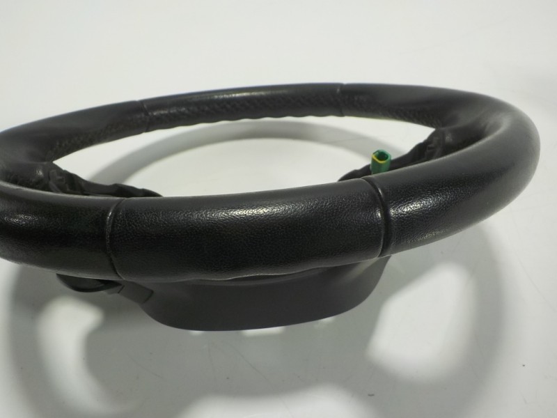 Recambio de volante para ford focus lim. (cb8) 1.0 ecoboost cat referencia OEM IAM 1867852 AM513600BF3ZHE 