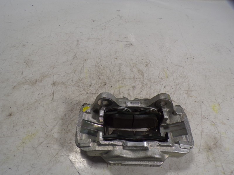 Recambio de pinza freno delantera derecha para toyota hilux (3b/3c/3d) doble cabina referencia OEM IAM 477300K350  