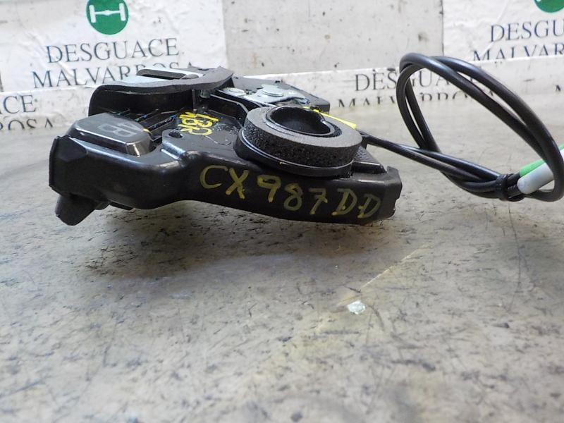 Recambio de cerradura puerta delantera derecha para toyota auris hybrid business referencia OEM IAM 6903005131  