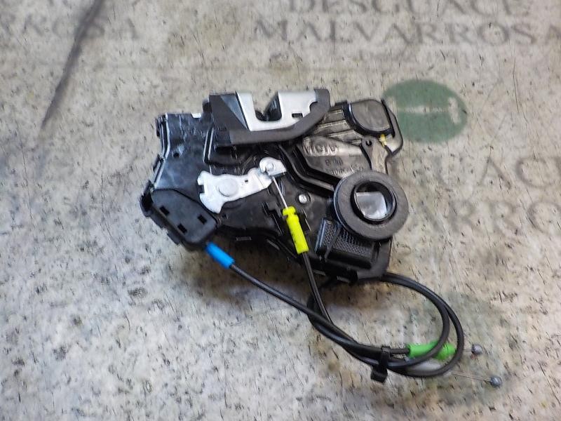 Recambio de cerradura puerta delantera izquierda para toyota auris hybrid business referencia OEM IAM 6904002211  