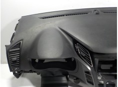 Recambio de salpicadero para hyundai i40 1.7 crdi cat referencia OEM IAM 845303Z000  847103Z000RY 2