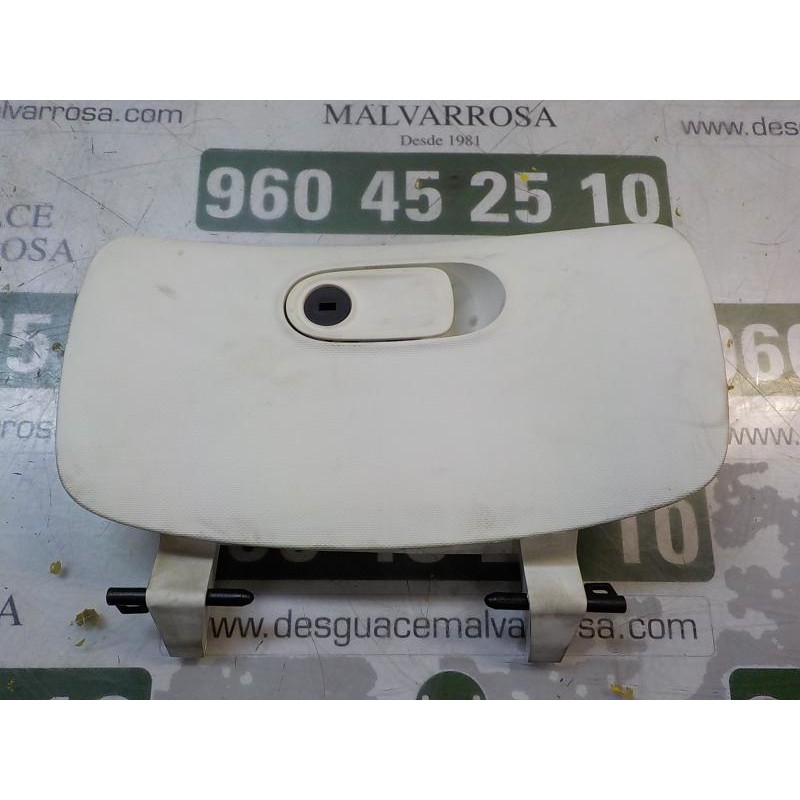 Recambio de guantera para smart fortwo coupe basis (52kw) (453.342) referencia OEM IAM A45368025051C53  