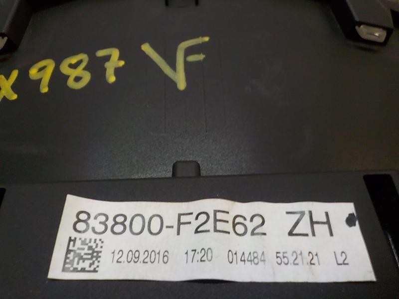 Recambio de cuadro instrumentos para toyota auris hybrid business referencia OEM IAM 83800F2E63 83800F2E62 