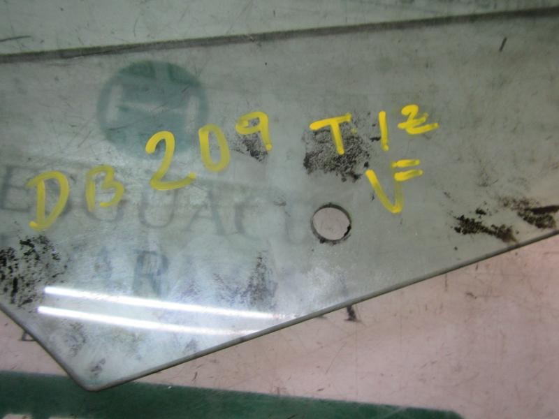 Recambio de cristal puerta trasero izquierdo para opel insignia berlina edition referencia OEM IAM 13311982  