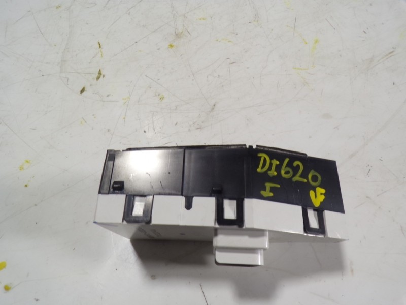 Recambio de modulo electronico para toyota auris 1.8 16v cat (híbrido) referencia OEM IAM 8391002200 8391002200 