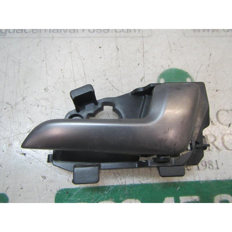 Recambio de maneta interior delantera derecha para kia rio drive referencia OEM IAM 826201W010JBW  