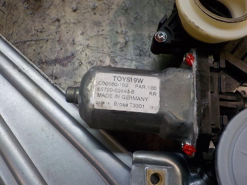 Recambio de elevalunas trasero derecho para toyota auris hybrid business referencia OEM IAM 6983002430 8572002440B C08560103