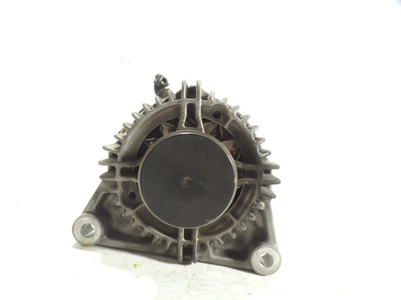 Recambio de alternador para peugeot 208 1.0 vti referencia OEM IAM 9688237380 968823780 MS10121101720