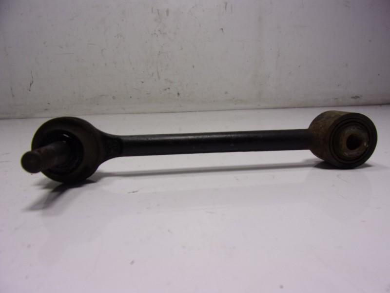 Recambio de brazo suspension superior delantero derecho para hyundai i40 1.7 crdi cat referencia OEM IAM 552503Z000  