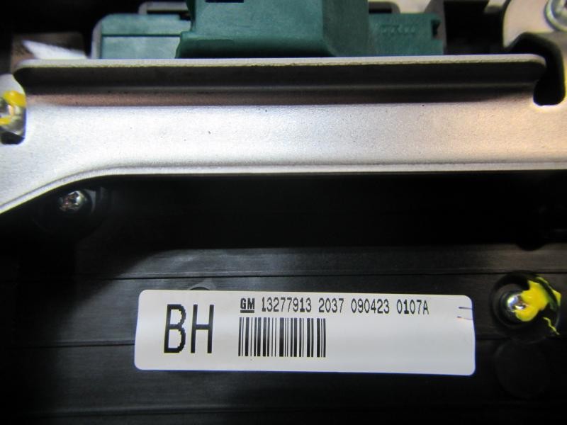 Recambio de mando multifuncion para opel insignia berlina edition referencia OEM IAM 13277913 13277913 