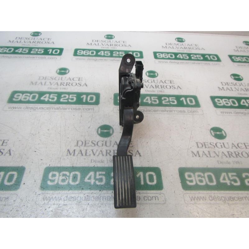 Recambio de potenciometro pedal para kia rio drive referencia OEM IAM 327001R500  