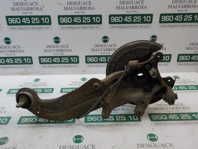 Recambio de mangueta trasera derecha para opel insignia berlina edition referencia OEM IAM 13237936  