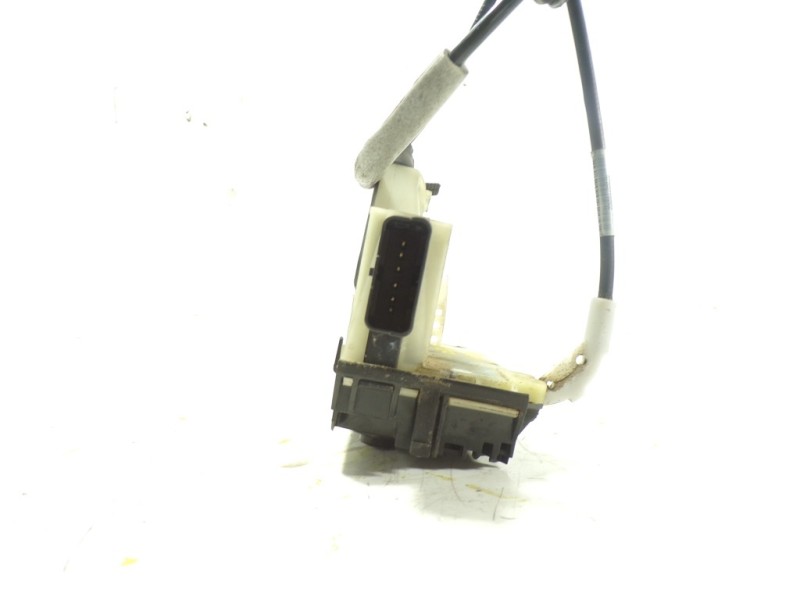 Recambio de cerradura puerta delantera izquierda para peugeot 208 1.0 vti referencia OEM IAM 9688080080 9688080080 