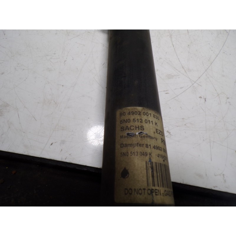 Recambio de amortiguador trasero izquierdo para volkswagen tiguan (5n1) 2.0 tdi referencia OEM IAM 5N0513049K 5N0512011K 