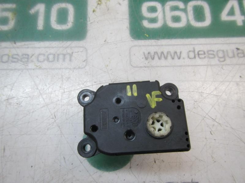 Recambio de motor apertura trampillas climatizador para opel insignia berlina edition referencia OEM IAM  52432102 52432102