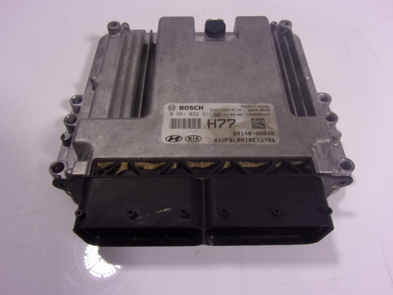 Recambio de centralita motor uce para hyundai i40 1.7 crdi cat referencia OEM IAM 391402A545 391402A545 