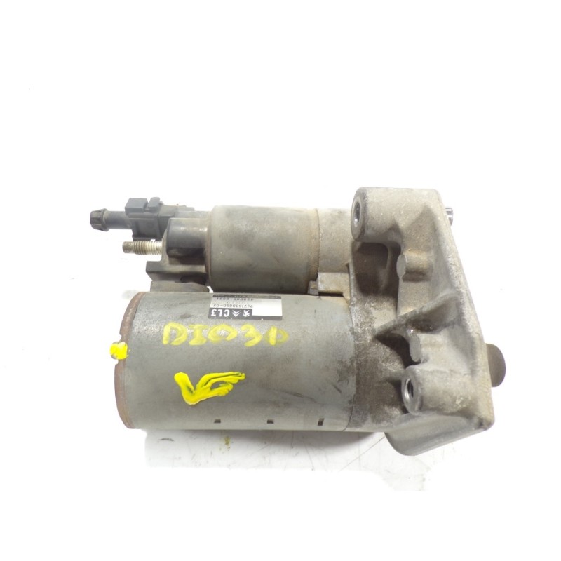 Recambio de motor arranque para peugeot 208 1.0 vti referencia OEM IAM 9688477380 9671530880 4280008331