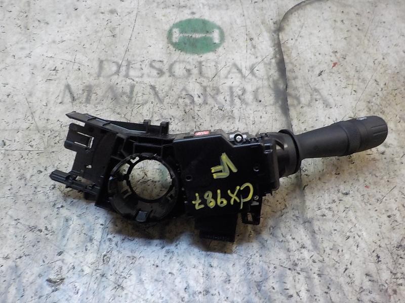 Recambio de mando luces para toyota auris hybrid business referencia OEM IAM 8414002720  