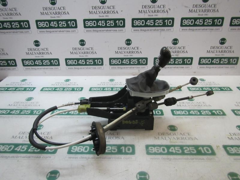 Recambio de palanca cambio para opel insignia berlina edition referencia OEM IAM 55563829  