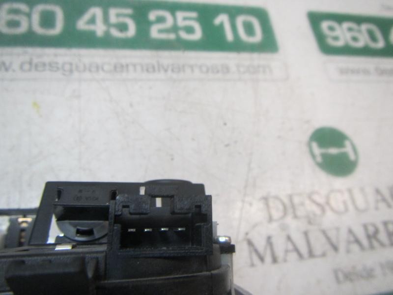 Recambio de piloto interior para kia rio drive referencia OEM IAM 928001W000HCS  