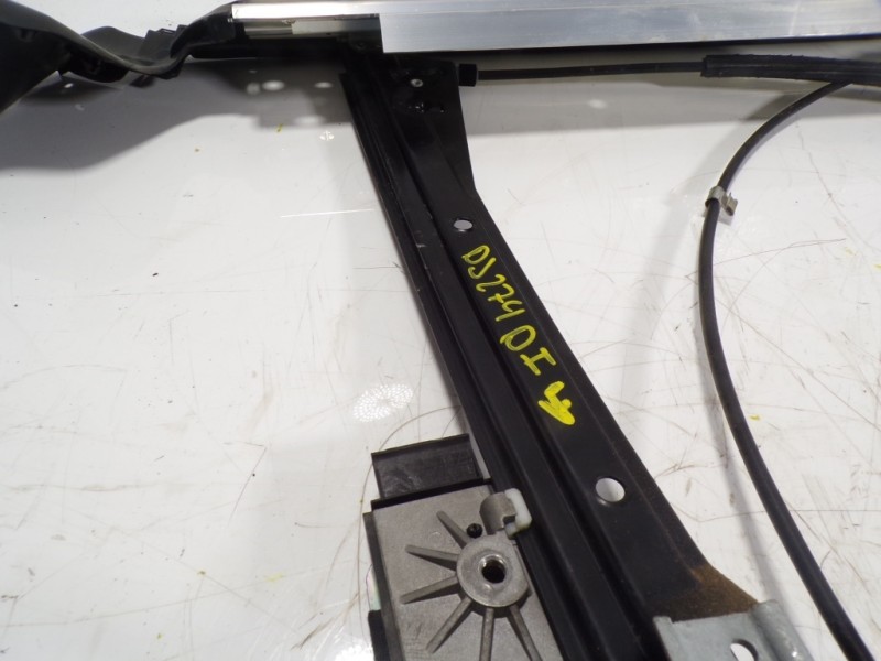 Recambio de elevalunas delantero izquierdo para mini mini (r56) cooper d referencia OEM IAM 51332756083 8820011 8820011