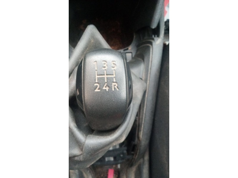 Recambio de palanca cambio para peugeot 208 1.0 vti referencia OEM IAM 9676190280  