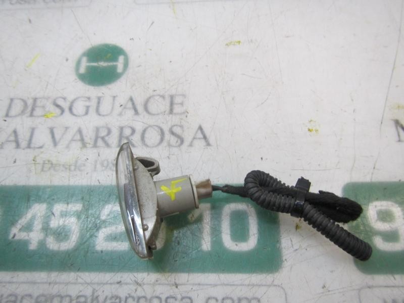 Recambio de piloto lateral derecho para opel insignia berlina edition referencia OEM IAM 13252456  