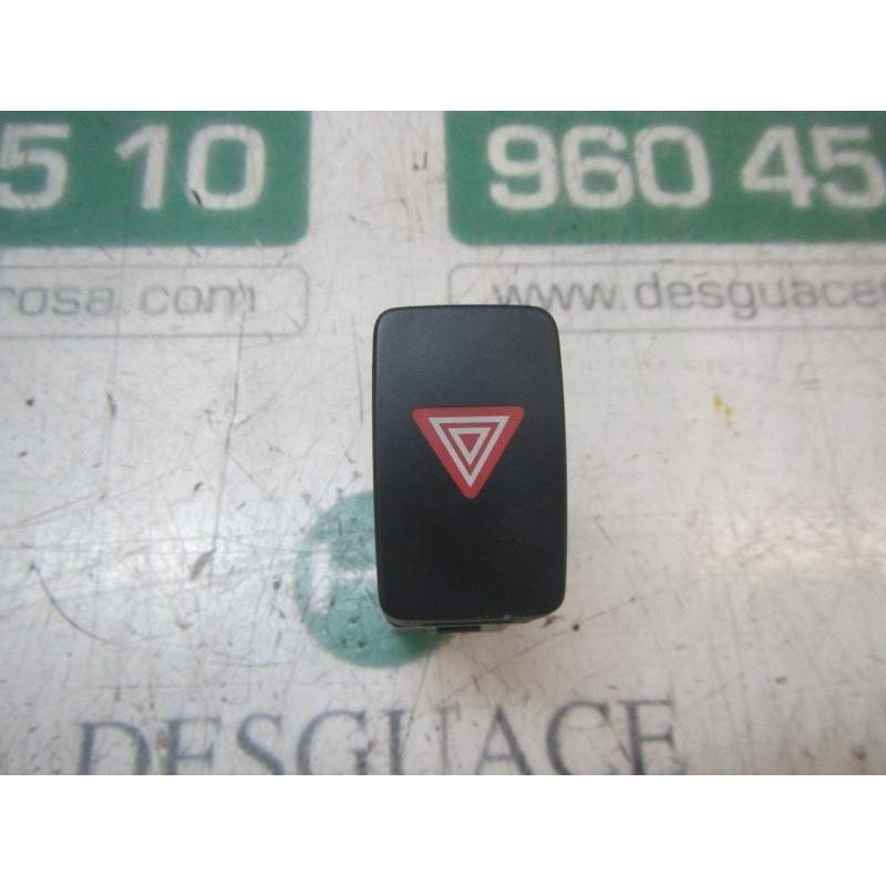 Recambio de warning para kia rio drive referencia OEM IAM 937901W000 299105395 299105395