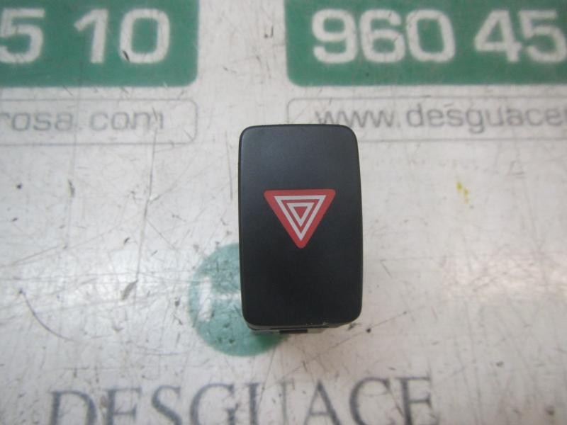 Recambio de warning para kia rio drive referencia OEM IAM 937901W000 299105395 299105395