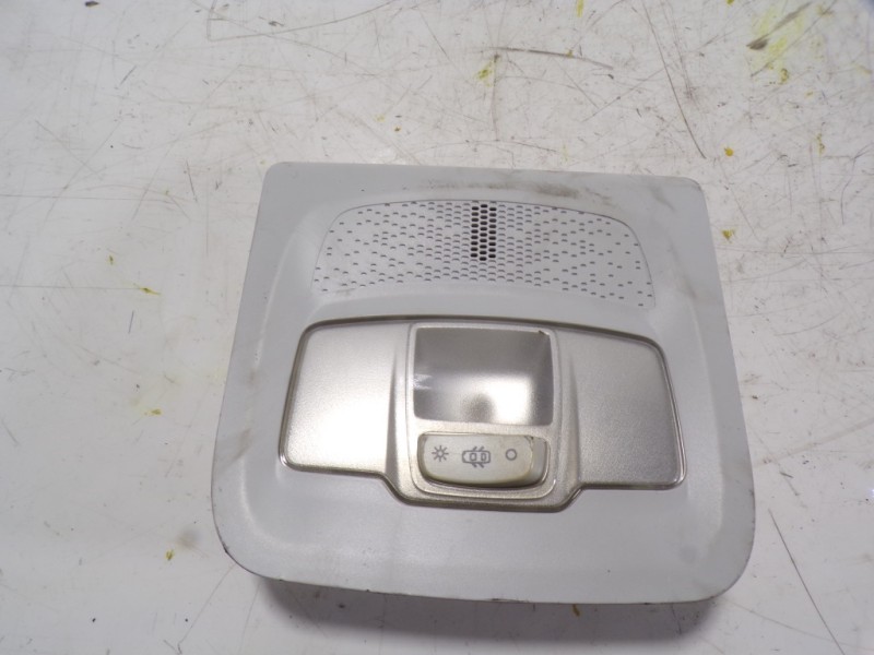 Recambio de piloto interior para peugeot 208 1.0 vti referencia OEM IAM 96754056PR  