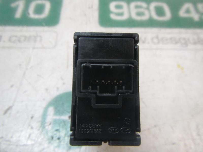 Recambio de warning para kia rio drive referencia OEM IAM 937901W000 299105395 299105395